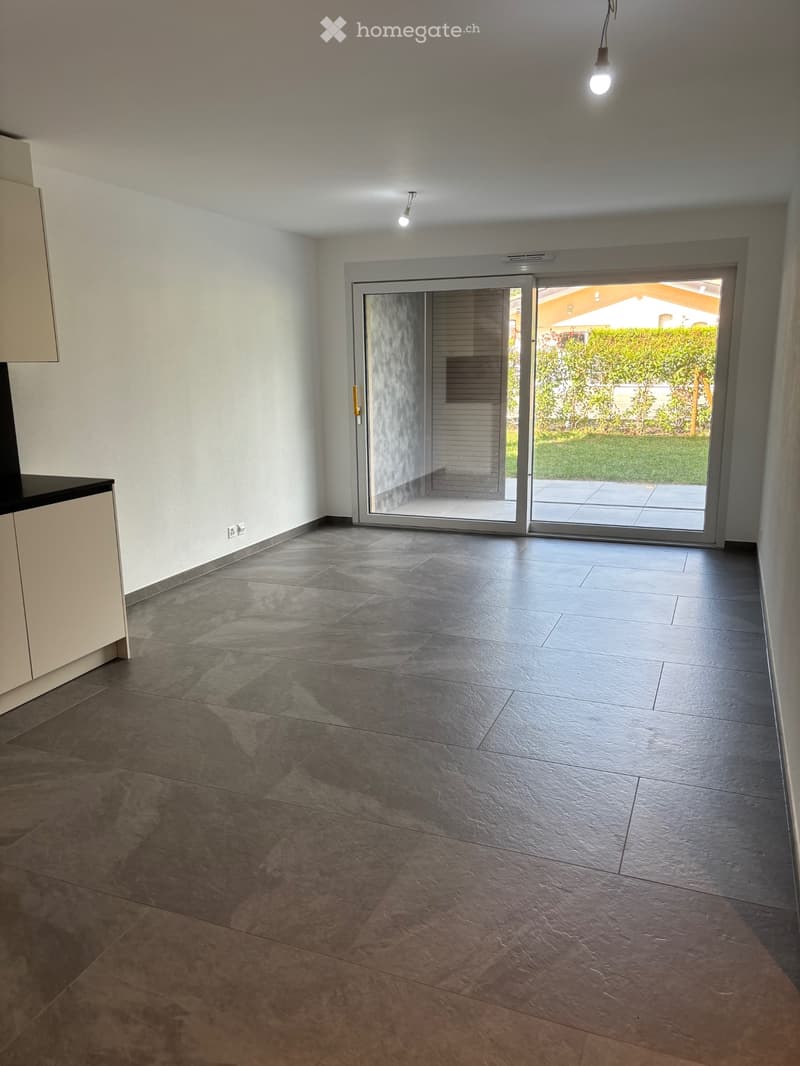 Magnifique appartement 2,5 pièces neuf (2)