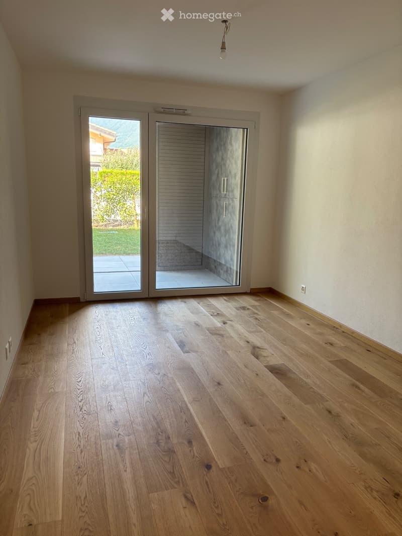 Magnifique appartement 2,5 pièces neuf (3)