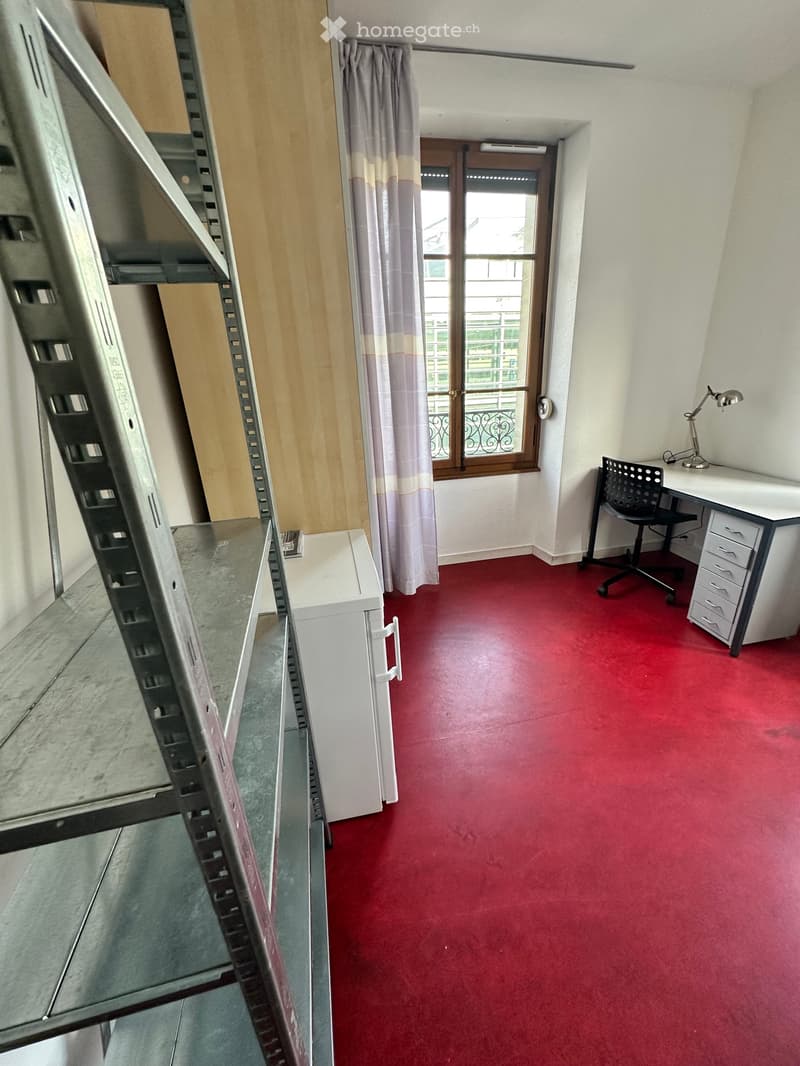 Chambre étudiant meublée (2)