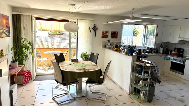 Schöne helle 3.5 Zimmer Wohnung (1)