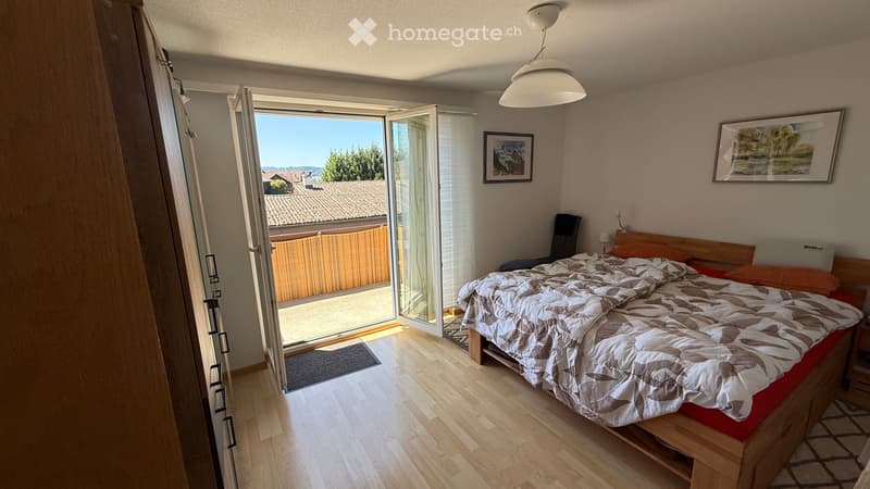 Schöne helle 3.5 Zimmer Wohnung (2)
