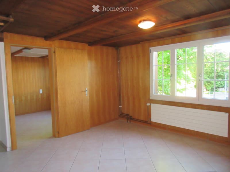 2 1/2 - Zimmer Wohnung (frei ab sofort) (2)