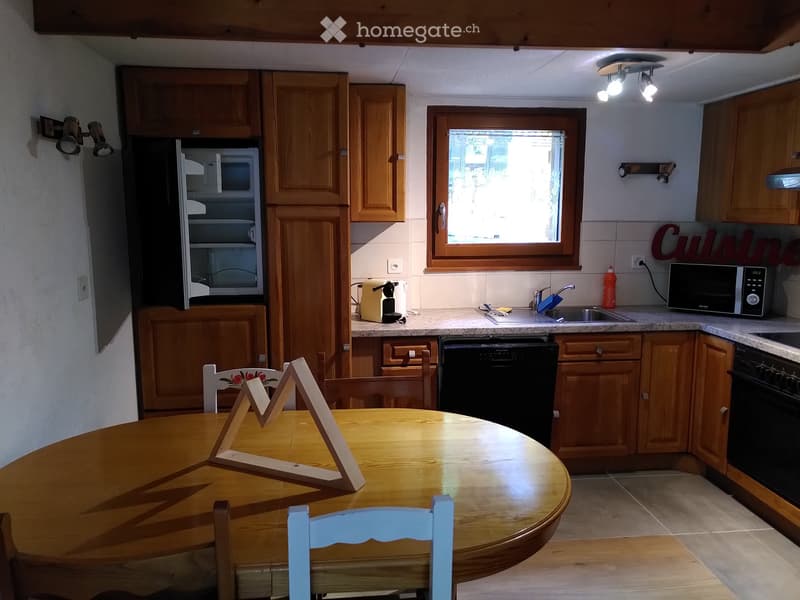Appartement avec jardin pour location saisonnière à Ovronnaz (2)