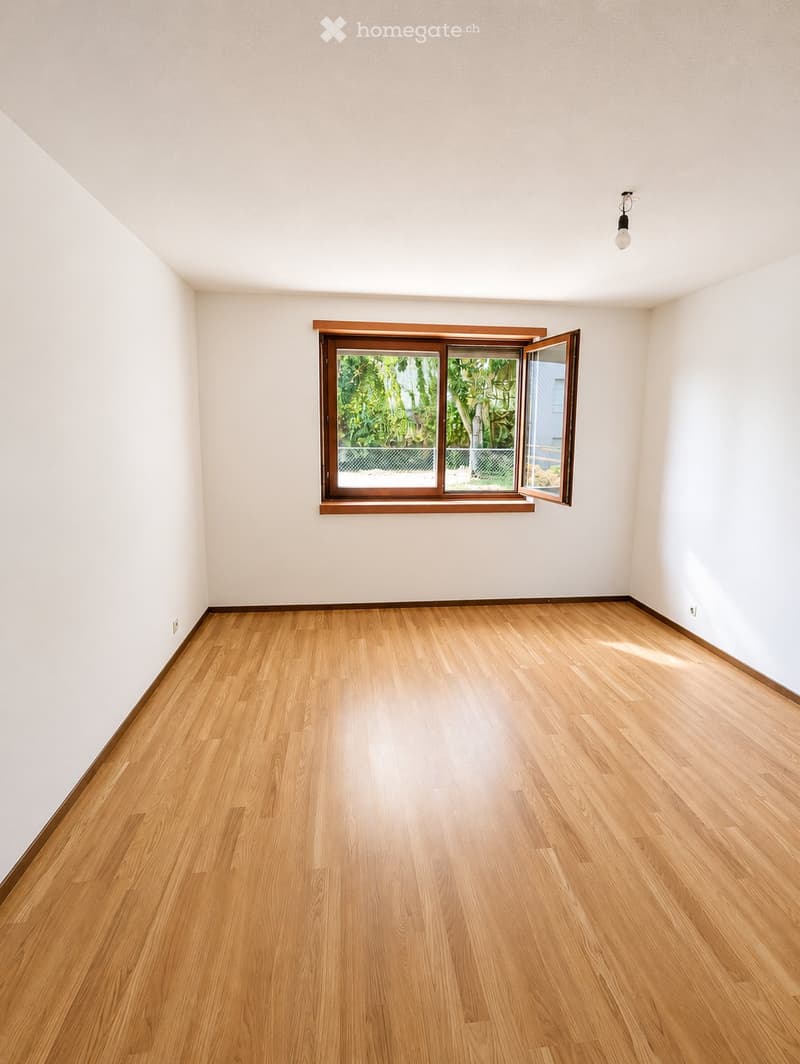 NEUCHÂTEL,Charmant 3,5 pièces meublé avec balcon ensoleillé (5)