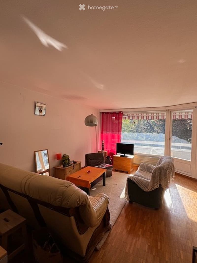 Chambre dans appartement lumineux à Gland - Disponible (1)