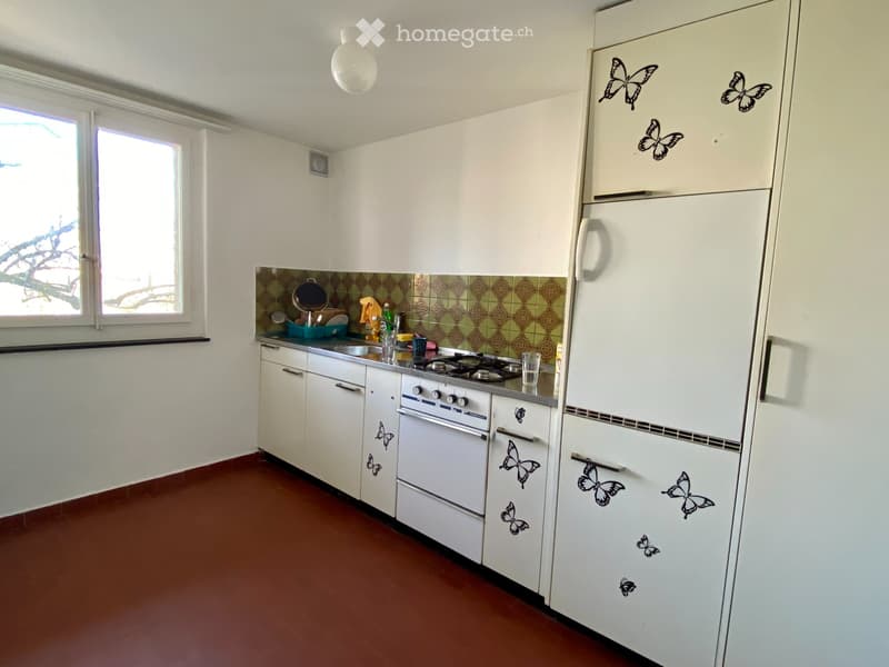 Günstige 3 Zimmer Wohnung zu vermieten (5)
