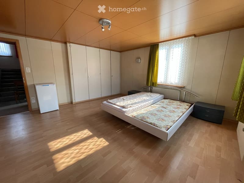 verschiedene möblierte Zimmer in Niederuzwil (3)