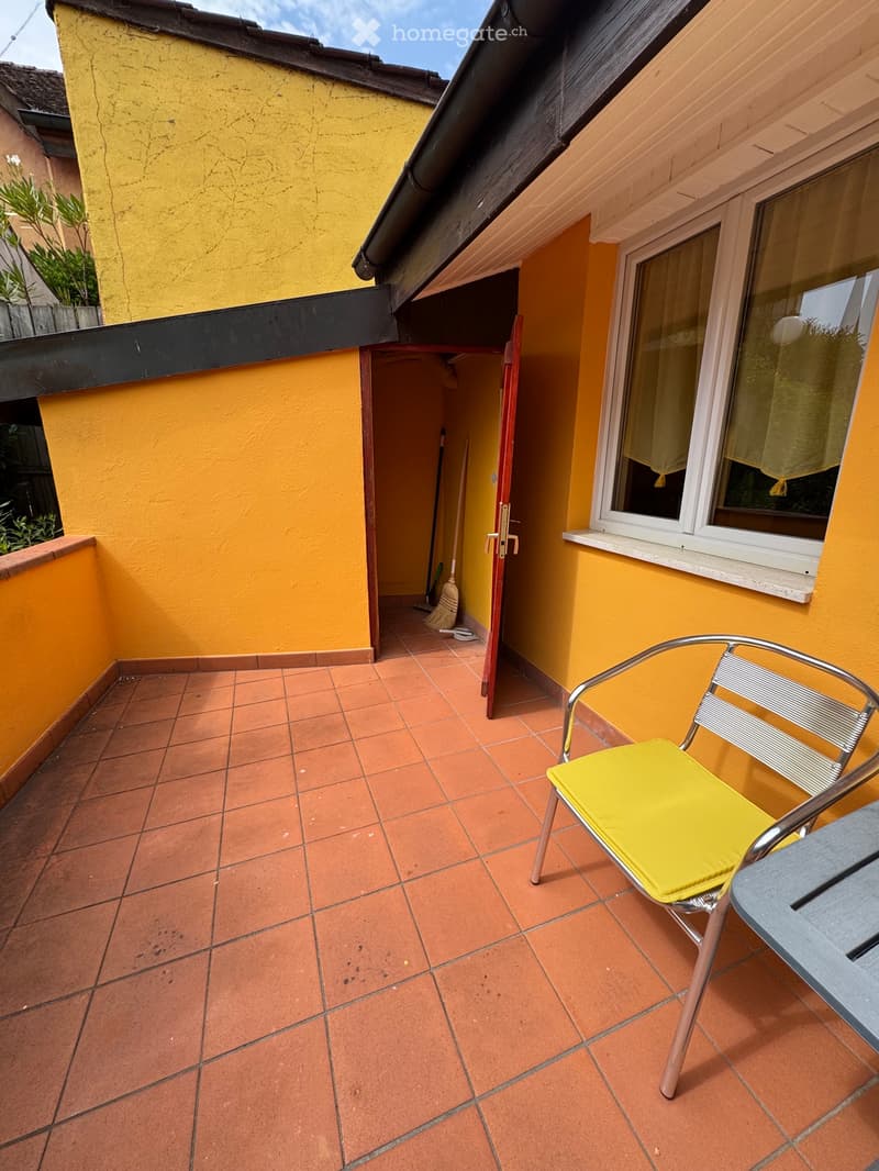 Studio meublé indépendant avec terrasse (2)