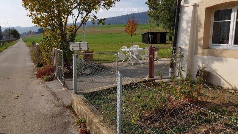 Les Verrières - Appartement au rez 5,5 pièces (2)