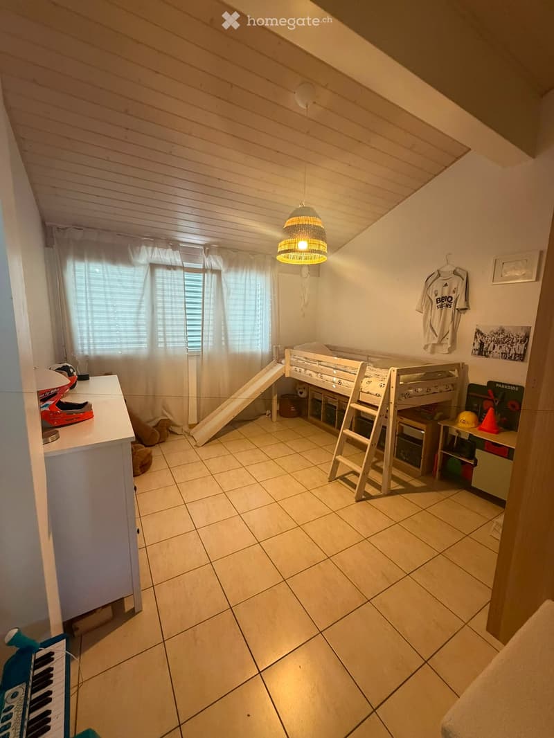 Appartement de 3.5 pièces avec terrasse et balcon (4)