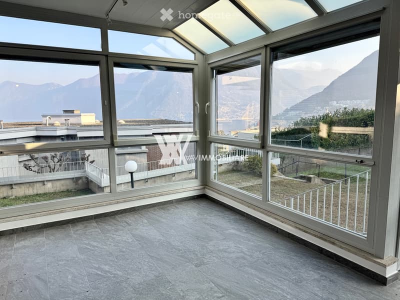 LUGANO: ELEGANTE APPARTAMENTO VISTA LAGO E MONTE BRÈ (8)
