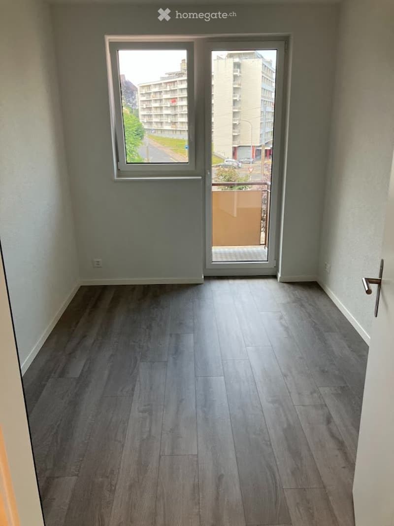 Appartement de 4.5 pces au 3ème avec ascenseur et 2 balcons (5)