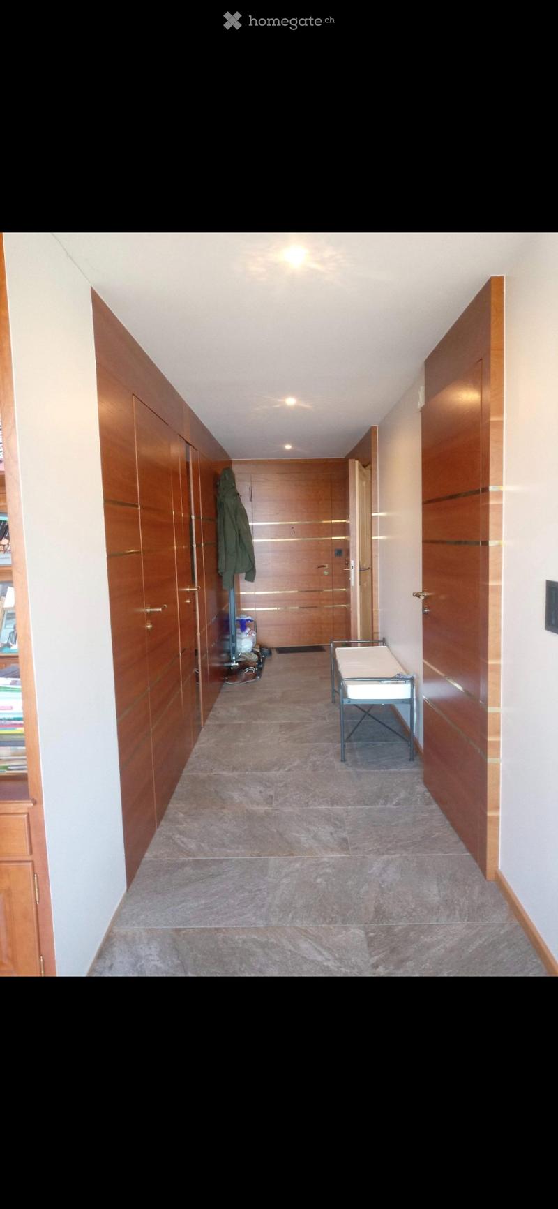 Bel appartement avec balcon et vue (3)