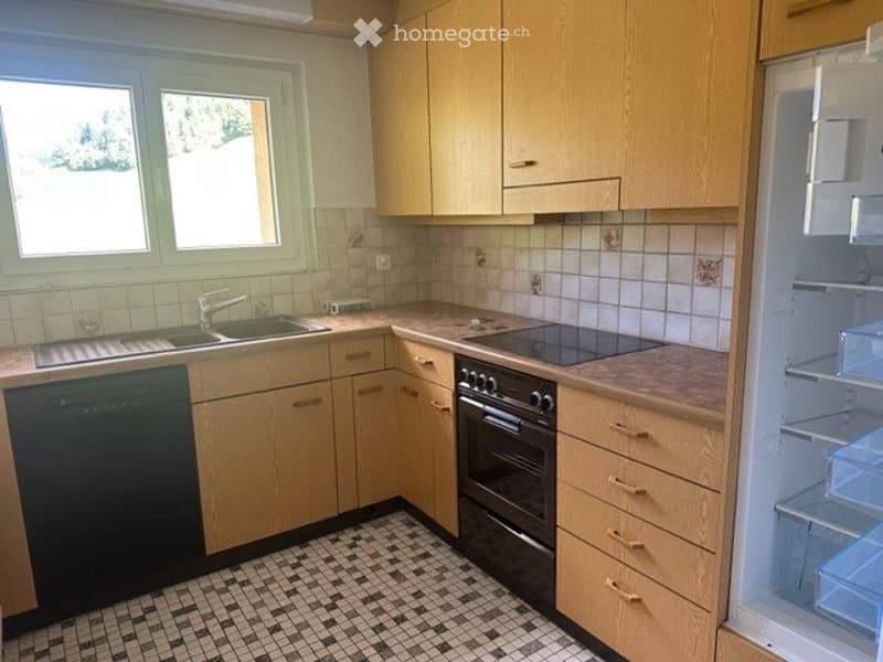 4-Zimmer Wohnung mit Balkon (2)