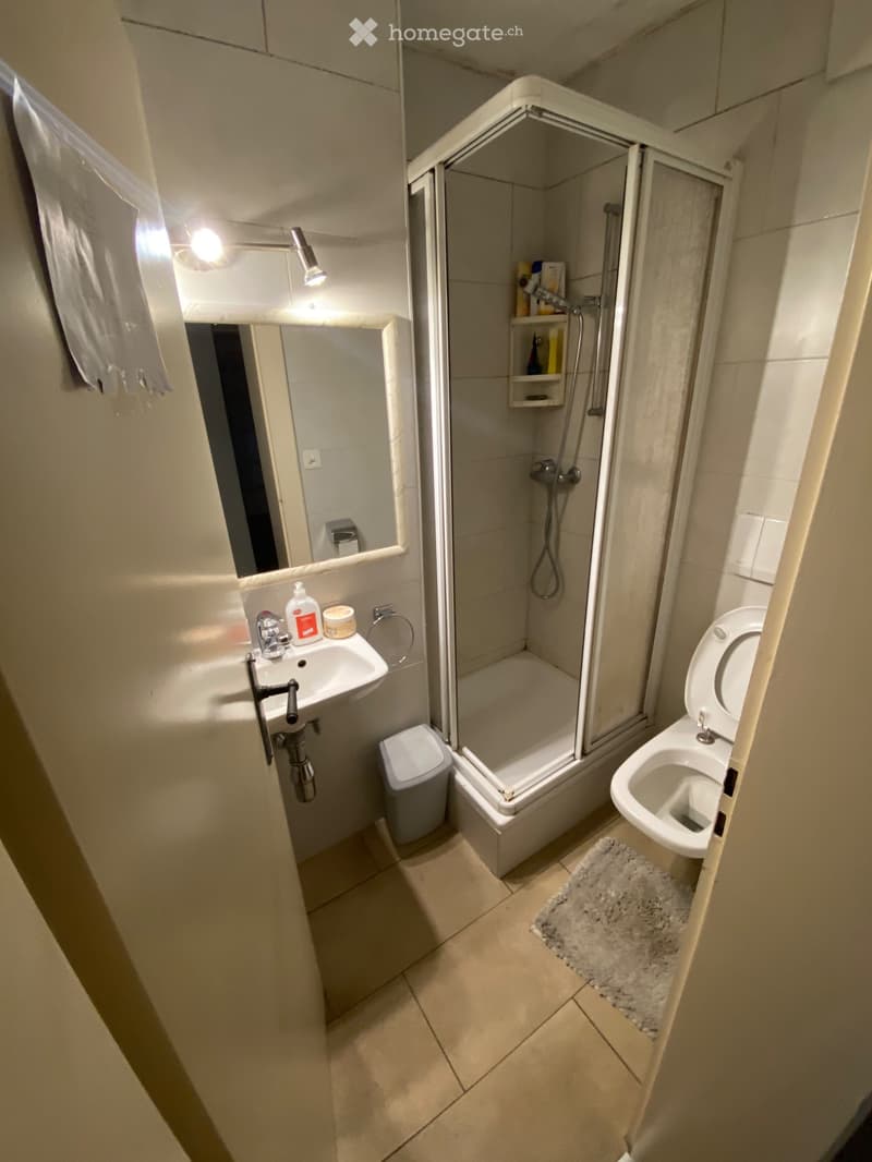 Urgent Chambre en colocation//prix sur demande (4)