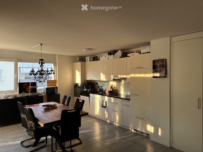 Nachmieter gesucht! Moderne-Helle 2 1/2-Zimmer-Wohnung (2)
