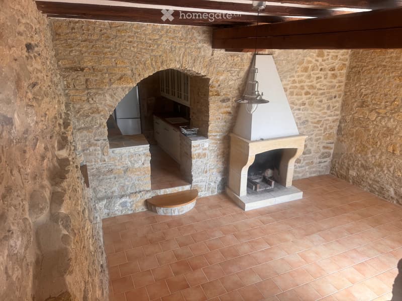 Charmant appartement de 3,5 pièces à Corcelles NE (2)