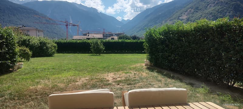Charmant appartement spacieux avec terrasse (2)