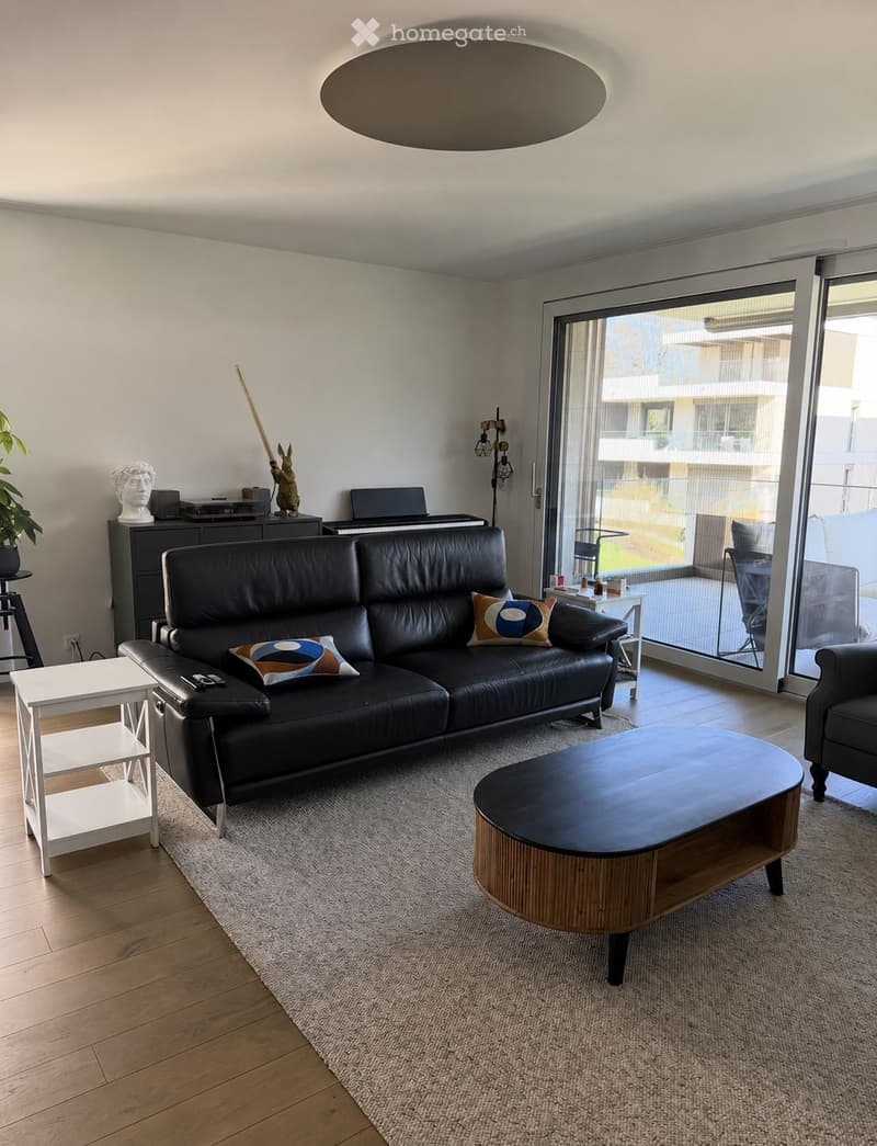 Magnifique 5 pièces de 120 m² avec terrasse - Parc des Crêts (2)