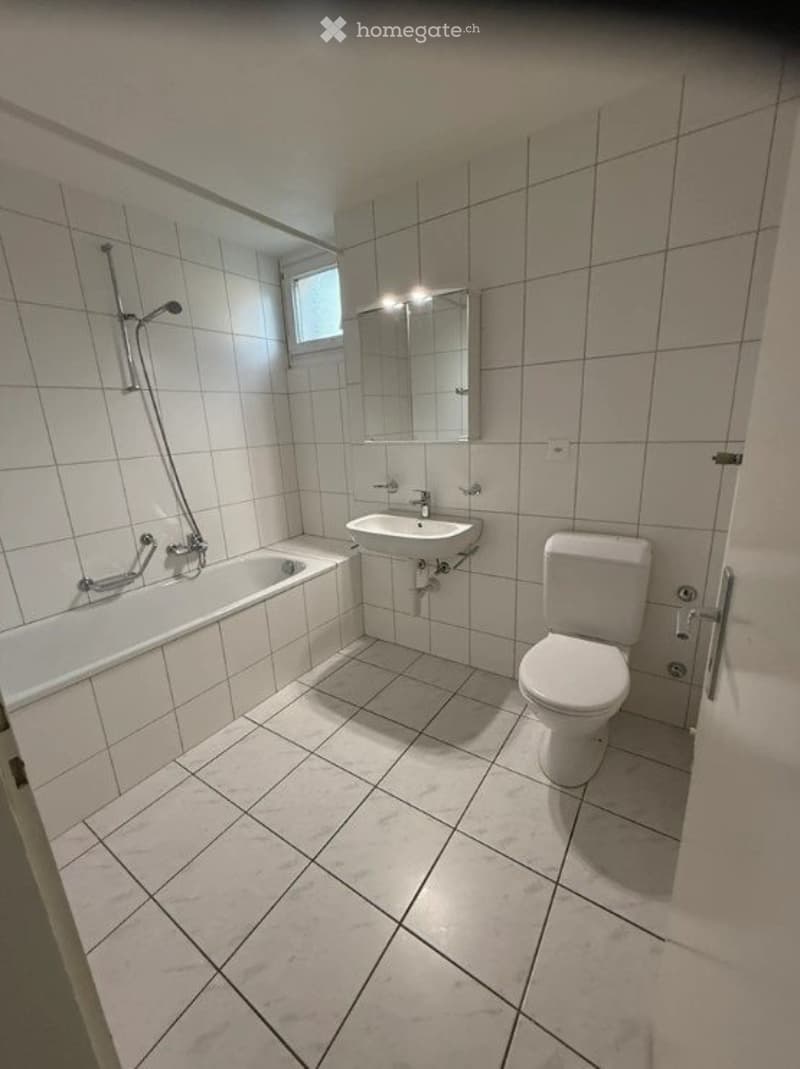 Charmant appartement de 3 pièces avec balcon à Neuchâtel (5)