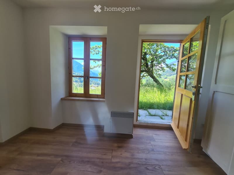 À LOUER  APPARTEMENT MEUBLÉ RÉNOVÉ  ALPES VAUDOISES (2)