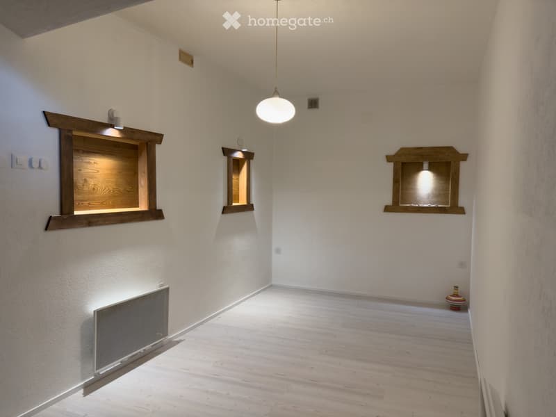 Charming 85 m² Chalet Apartment with Balcony (3)