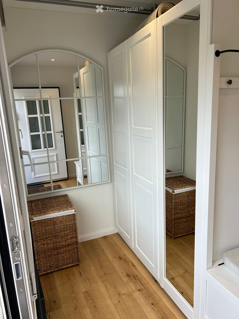 1.5 Zimmer Studio Möbliert alles dabei! Internet, TV, NK (4)