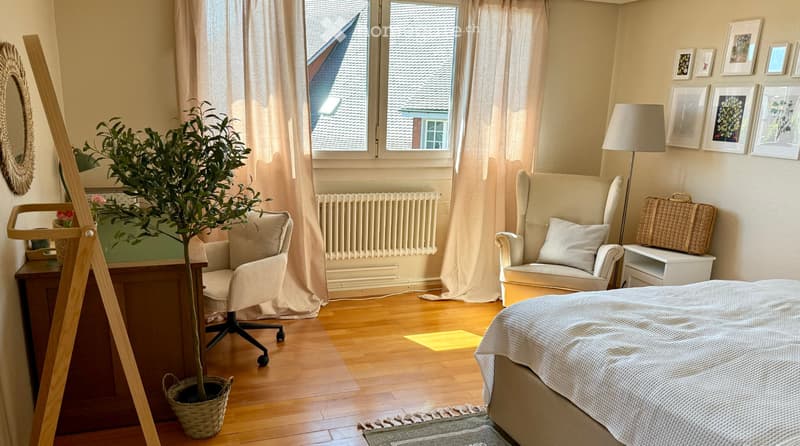 Möblierte Wohnung zum Wolhlfühlen Alles Dabei! Internet / TV (5)