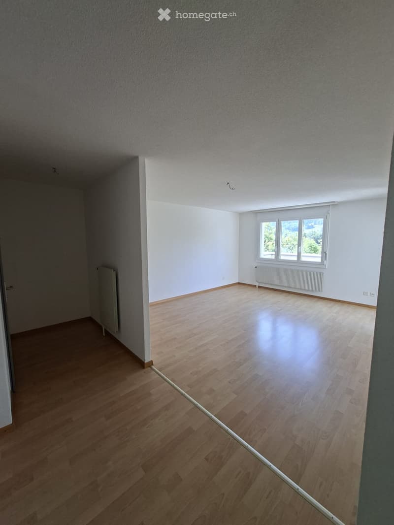 A louer magnifique appartement attique à Moutier 3 pce (1)
