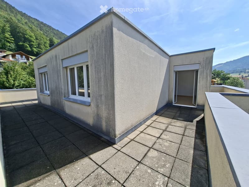 A louer magnifique appartement attique à Moutier 3 pce (4)