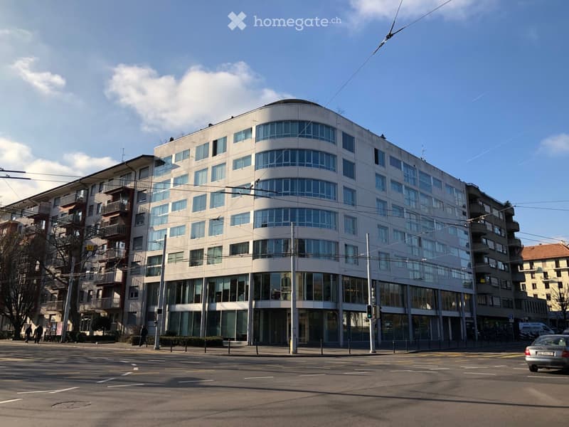 Lease takeover - superb apartment close to United Nations (1)