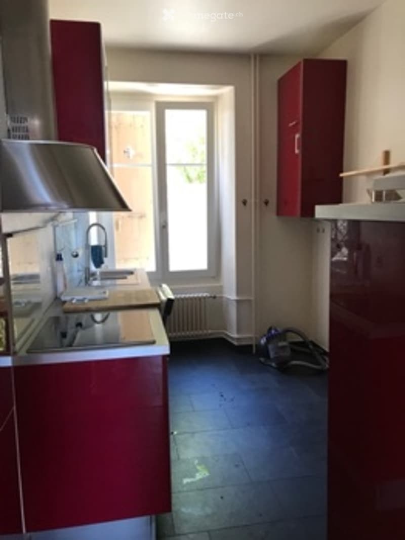 Appartement avec balcon et vue sur le lac - Neuchâtel (2)