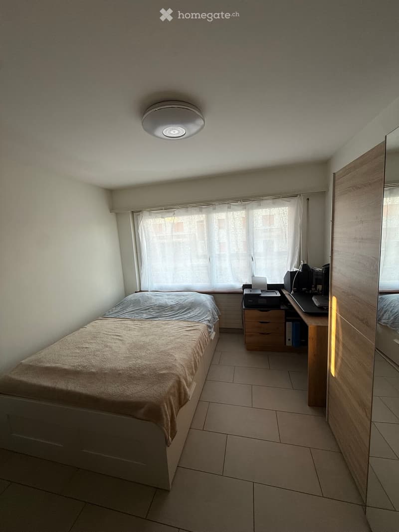 Urgent : studio 1.5 pièces pour le 1er septembre (3)