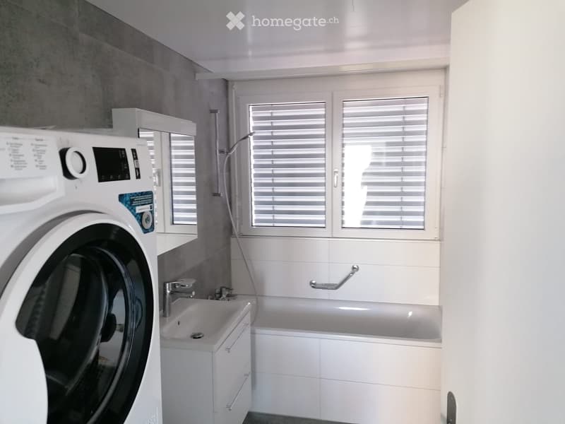 Charmant appartement en attique de 2.5 pièces à Neuchâtel (3)