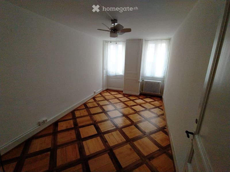 Appartement parisien Nyon (1)