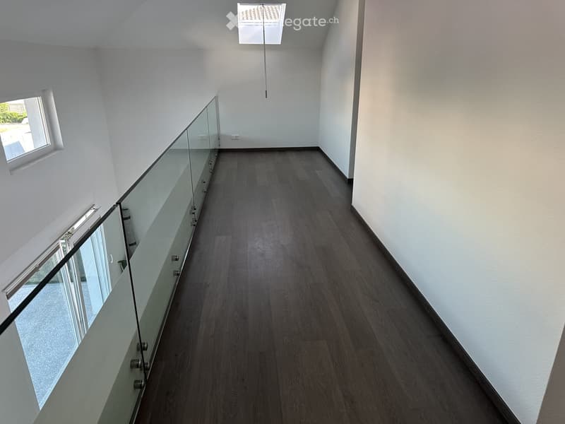APPARTEMENT À REMETTRE DUPLEX 4.5 PIÈCES 146 m² - PRILLY (5)