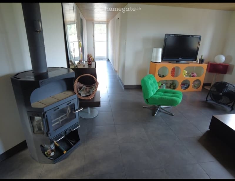 Maison de 4 chambres et 1 salle de bain (3)