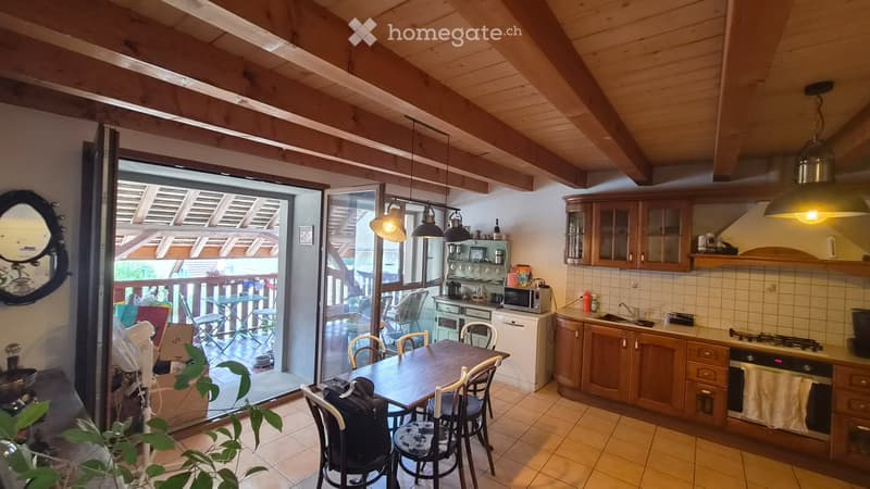 Charmant 3.5 pièces de 120 m² à Éclagnens grand balcon calme (3)
