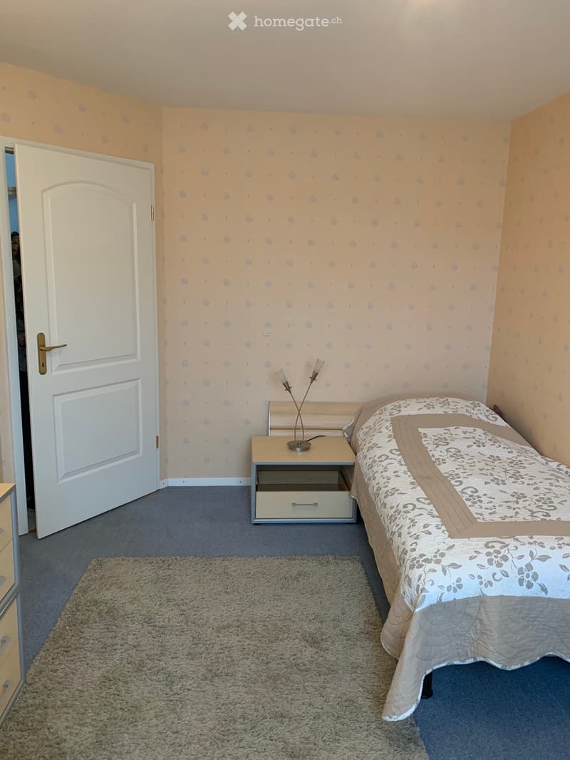 Chambre à louer (2)