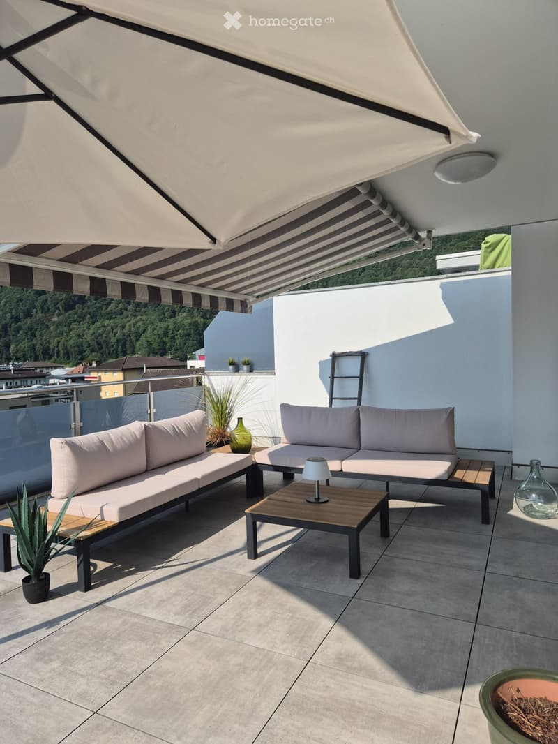 Appartement au dernier étage avec terrasse et magnifique vue (2)