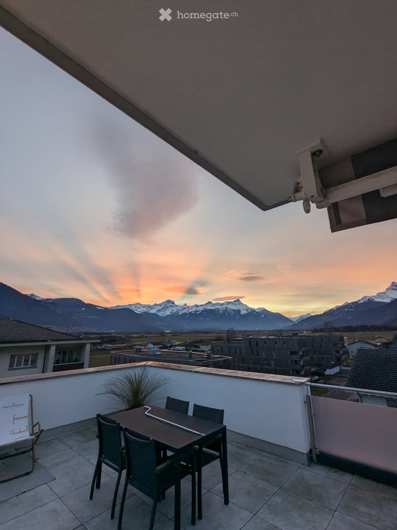 Appartement au dernier étage avec terrasse et magnifique vue (5)
