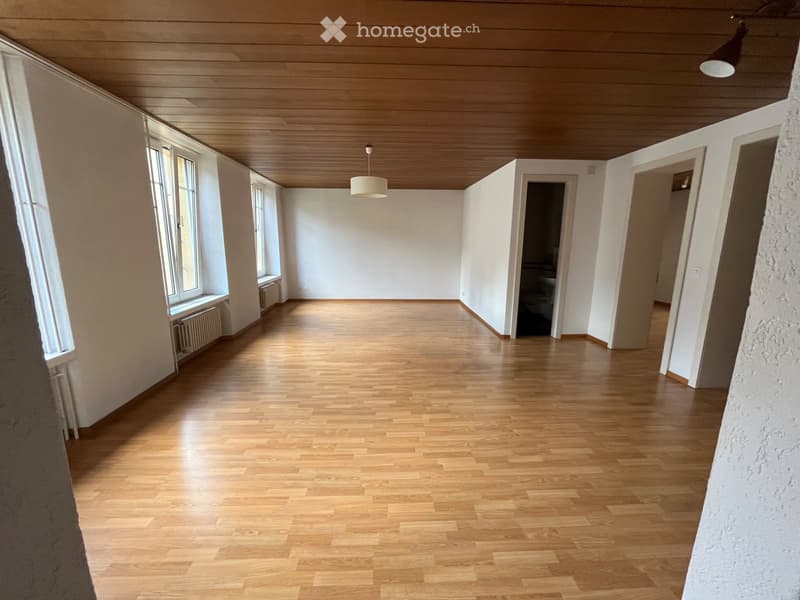 Charmant appartement de 2,5 pièces au coeur de Neuchâtel (3)