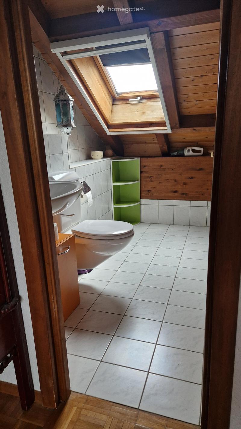 Chambre meublée à louer (2)