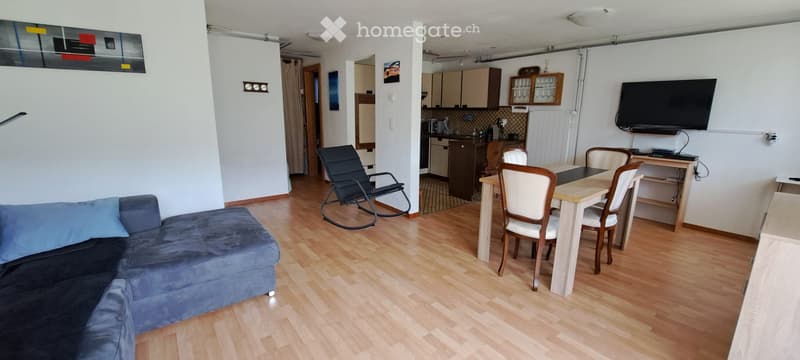 Charmante 2.5 Zimmerwohnung im Schwarzsee (3)