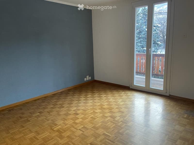 A louer à Sierre joli appartement dans Villa (3)