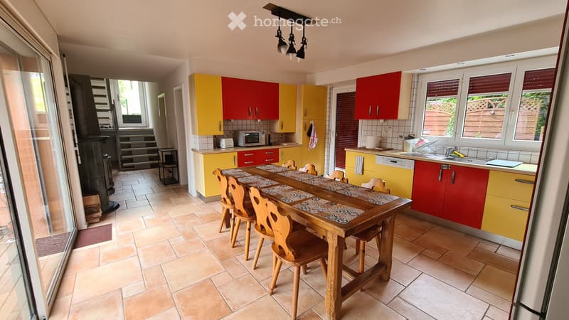 Chambre à louer dans une magnifique maison en colocation (3)