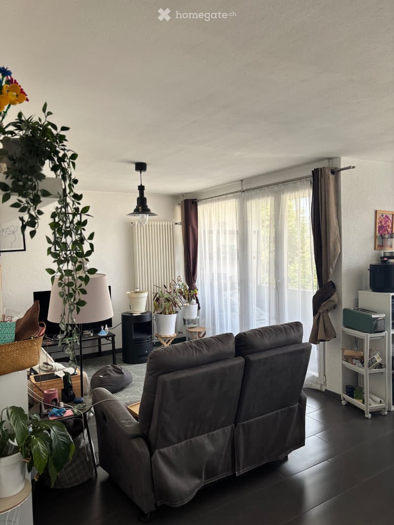 4.5 pièces rénové avec balcon aux Breuleux (3)