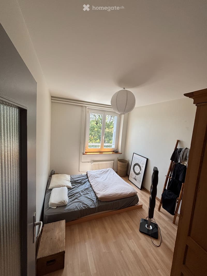 URGENT - Appartement 2 pièces  1er étage  Neuchâtel (2)