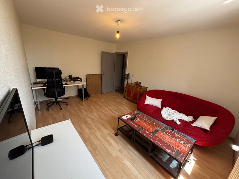 URGENT - Appartement 2 pièces  1er étage  Neuchâtel (5)