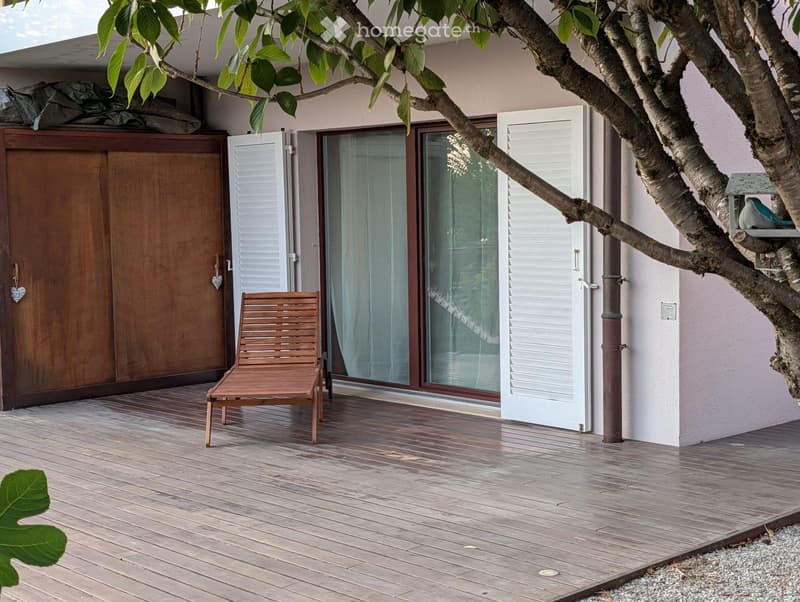 Appartement rénové, meublé 2 pièces avec terrasse à Bussigny (3)